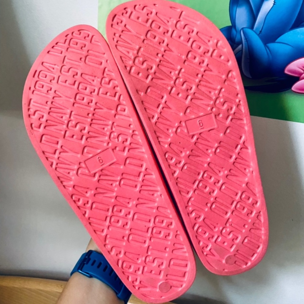 🌱 Partially Plant-Based Sugarcane-Blend Slide Sandals - Picture 4 of 6